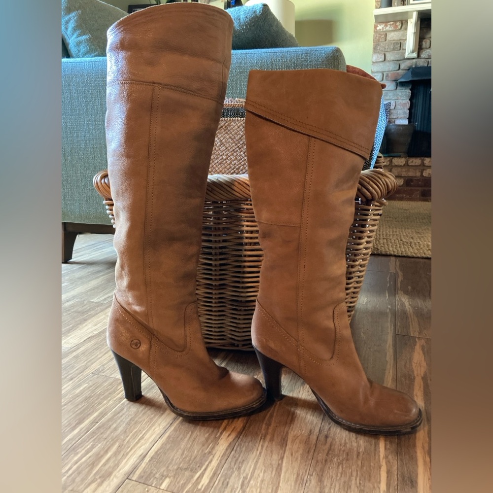 Vintage Bronx Tan Leather Boots